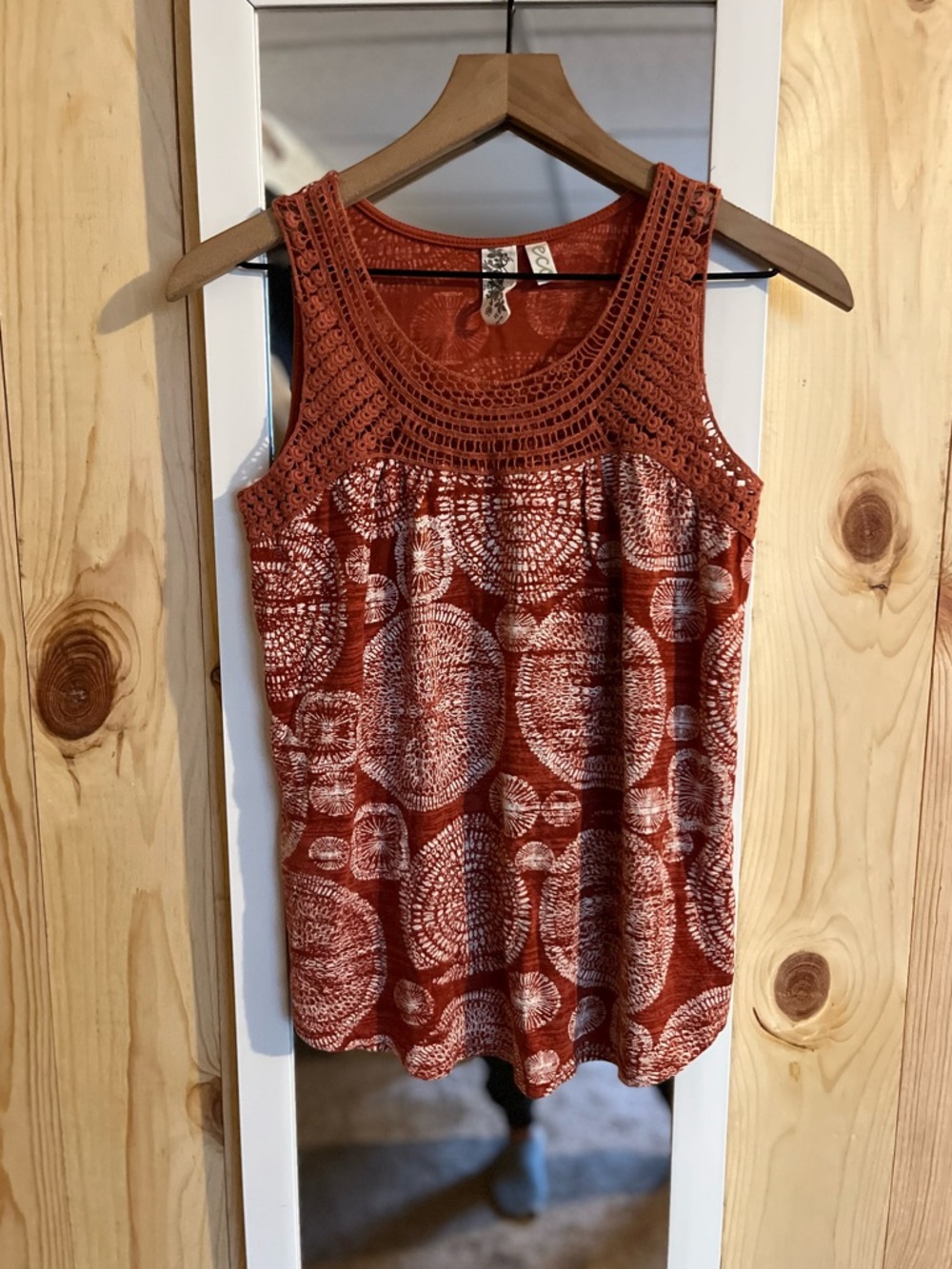 Aventura Organic Cotton Blend Crochet Detail Patterned Tank Top